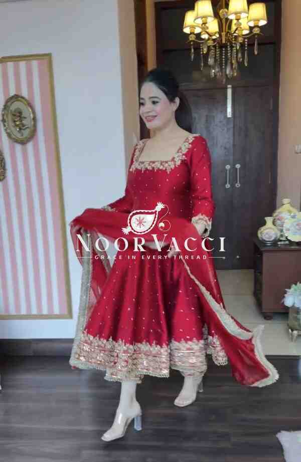 Elegant Vichitra Silk Embroidered Anarkali Gown with Dupatta & Plazzo Set - Image 5