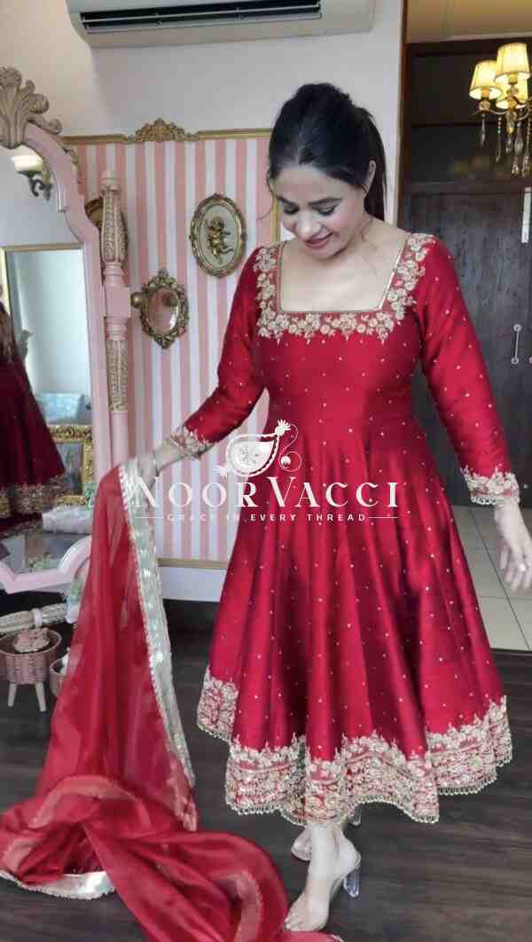 Elegant Vichitra Silk Embroidered Anarkali Gown with Dupatta & Plazzo Set - Image 3
