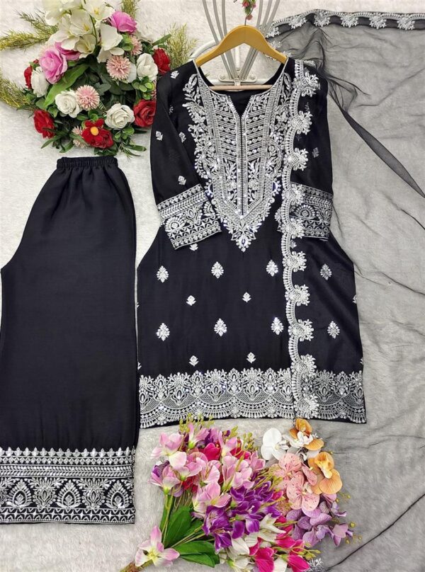 Buy Pure Chinon Silk Embroidered Top-Plazzo Set with Organza Dupatta - Image 5