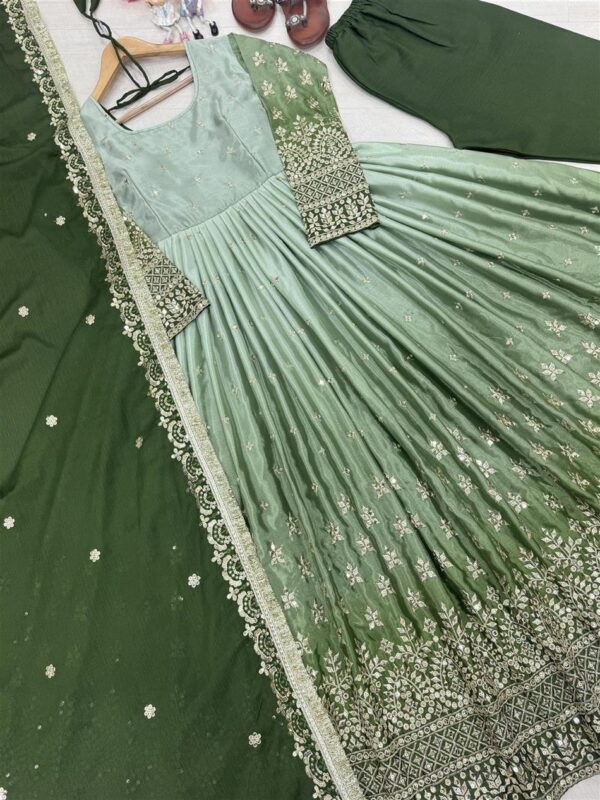 Buy Dual Tone Chinon Silk Anarkali Gown Set with Embroidered Dupatta & Bottom - Image 4