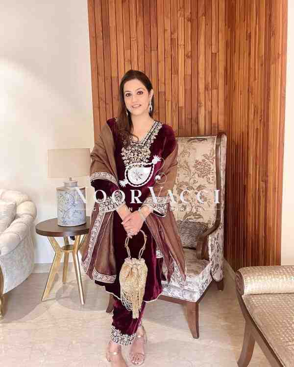 Premium Velvet Embroidered Top Bottom Set with Barbari Silk Dupatta - Image 2