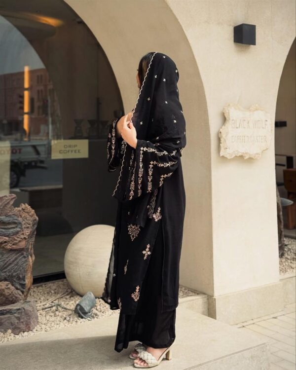 Buy Faux Georgette Embroidered Plazzo Set with Cutwork Dupatta - Image 2