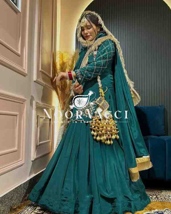 Elegant Natural Crepe Silk Top Lehenga Set with Hand Embroidery & Zari Work - Image 4