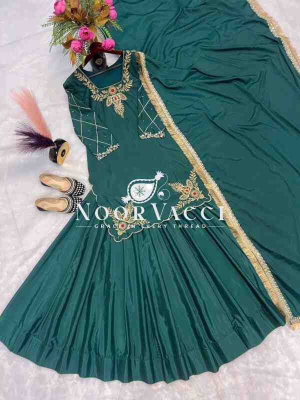Elegant Natural Crepe Silk Top Lehenga Set with Hand Embroidery & Zari Work - Image 6