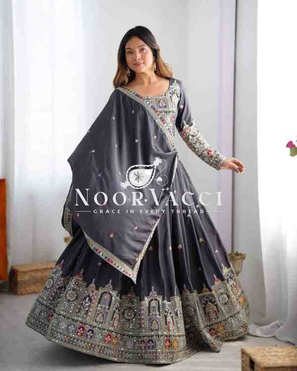Natural Crepe Silk Embroidered Semi-Stitched Lehenga with Dupatta - Image 3