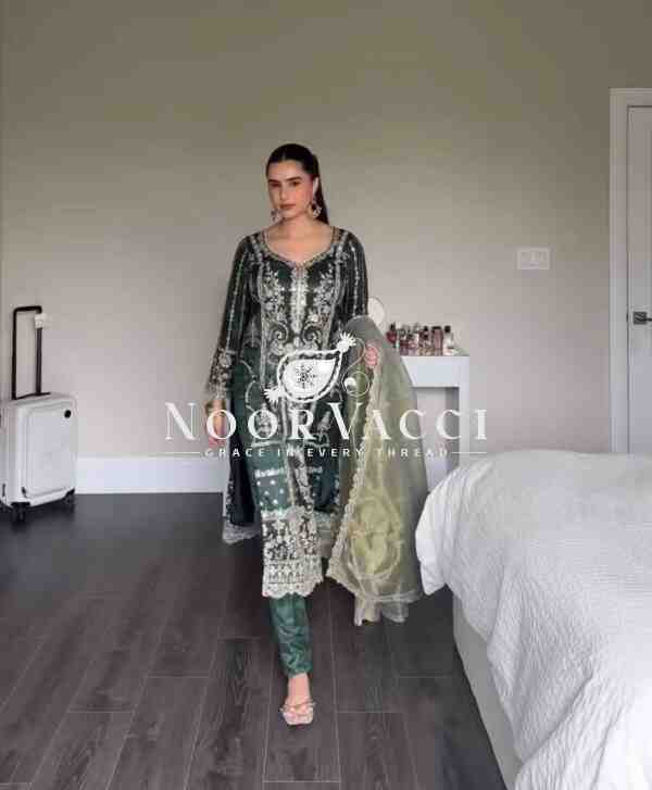 Pure Heavy Chinon Silk Embroidered Top with Pant & Organza Dupatta Set - Image 2