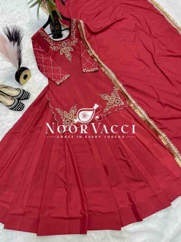 Natural Crep Silk Top Lehenga Set with Embroidery & Dupatta - Image 4