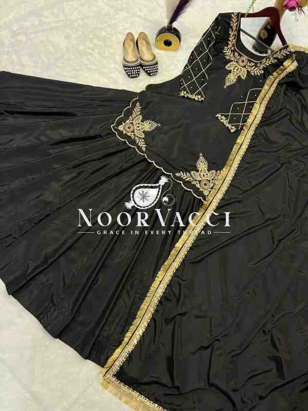 Natural Crep Silk Top Lehenga Set with Embroidery & Dupatta - Image 5