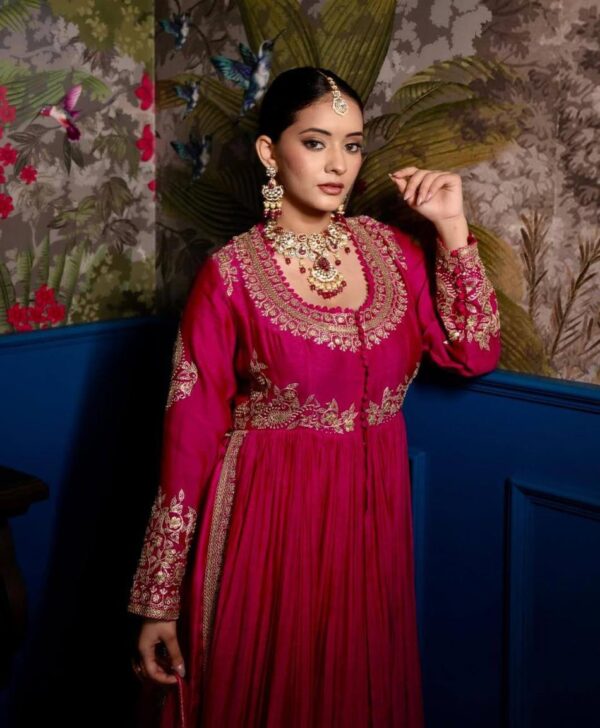 Buy Roman Silk Embroidered Top with Lehenga & Dupatta – Designer Party Set - Image 3