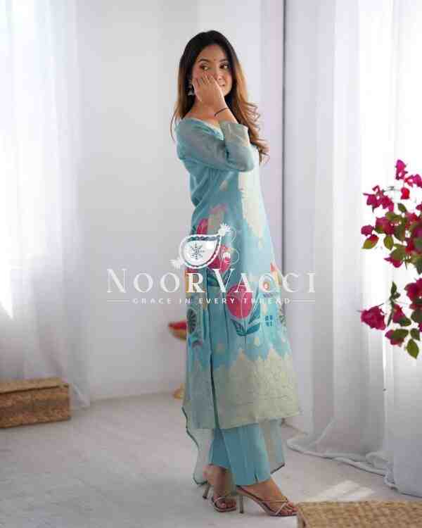 Chanderi Silk Top with Micro Pent and Jacquard Printed Dupatta Set - Image 4