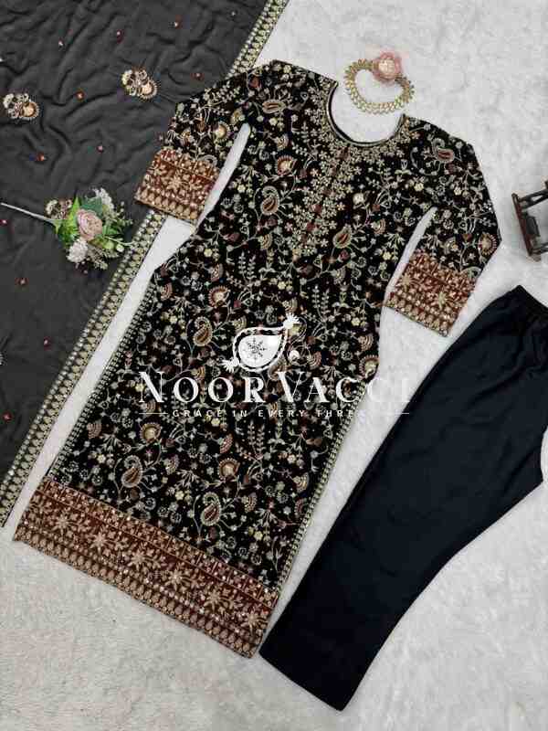 Georgette Embroidered Suit with Real Diamond Work and Dupatta - Image 11