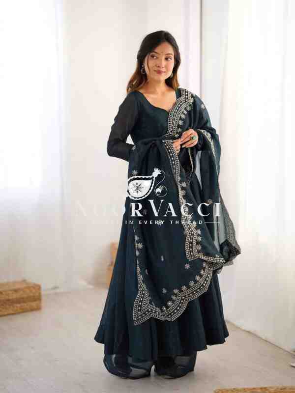 Heavy Fandy Silk Embroidered Gown with Dupatta – Real Modeling Party Wear Look - Image 3