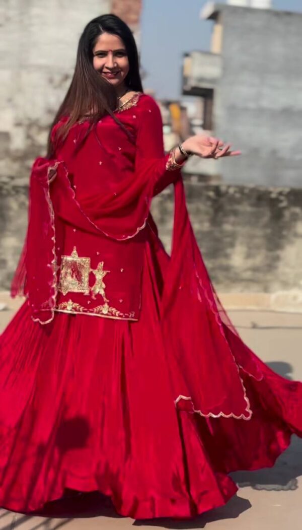 Shop Natural Crepe Silk Embroidered Top & Lehenga Set with Net Dupatta – Full Stitched Elegance - Image 3