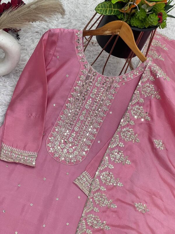 Buy Chinnon Silk Embroidered Festival Set - Image 5