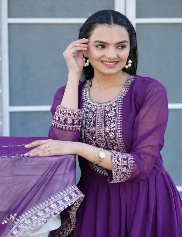 Shop Elegant Georgette Gown with Coding Sequence Embroidery - Image 6