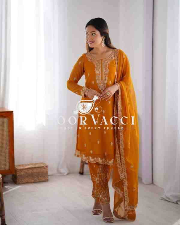 Faux Georgette Thread Work Suit Set - Image 4