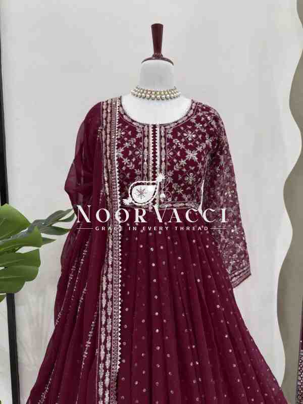 Foux Gorgette Embroidered Kurti with Dupatta Set - Image 4