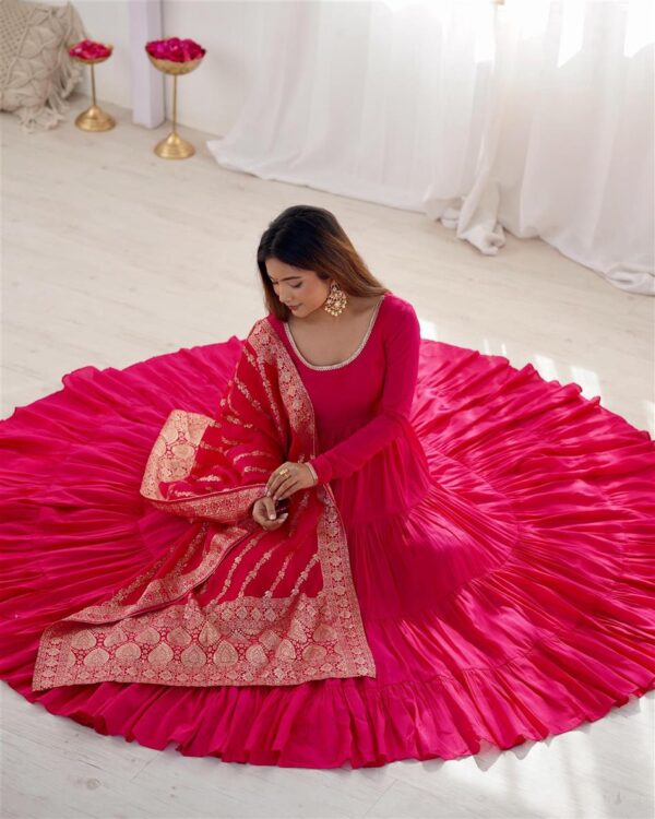 Buy Pink Romansilk Chanderi Anarkali Set with Banarasi Dupatta - Image 6