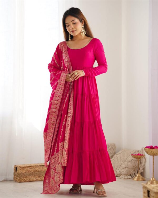 Buy Pink Romansilk Chanderi Anarkali Set with Banarasi Dupatta - Image 7