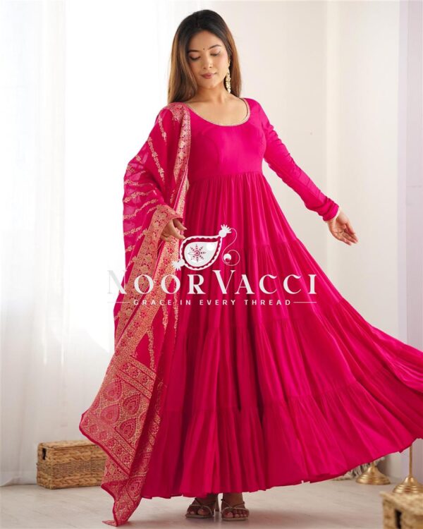Buy Pink Romansilk Chanderi Anarkali Set with Banarasi Dupatta - Image 2