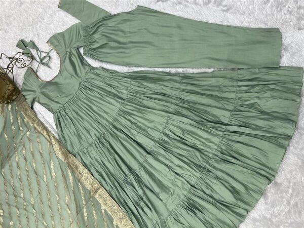 Shop Romansilk Chanderi Anarkali Set with Banarasi Dupatta - Image 10