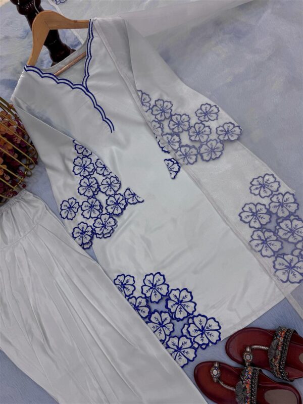 Buy Pure Natural Crepe Embroidered Cutwork Top with Farshi Palazzo & Organza Dupatta - Image 9
