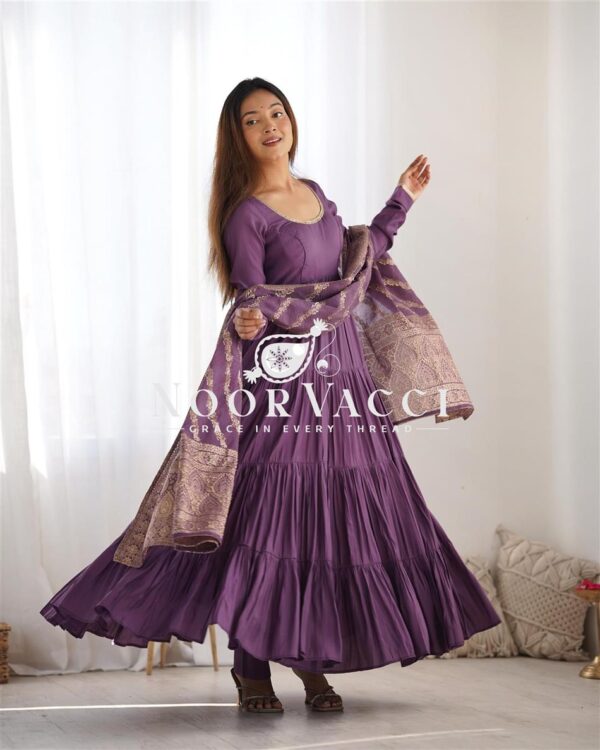Shop Pink Romansilk Chanderi Anarkali Set with Banarasi Dupatta - Image 9