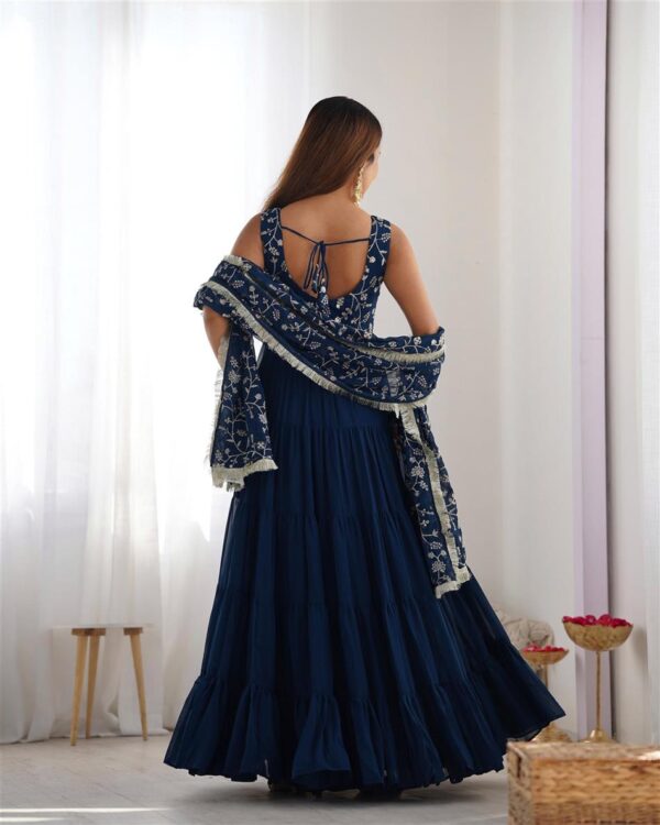 Buy Fox Georgette Heavy Flair Anarkali Set with Embroidered Dupatta - Image 5