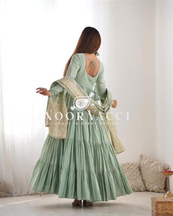 Shop Romansilk Chanderi Anarkali Set with Banarasi Dupatta - Image 4