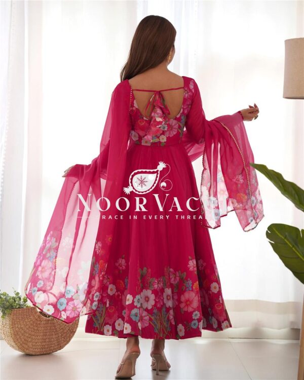 Shop Black Floral Organza Anarkali Suit Set with Dupatta and Pant - Image 7