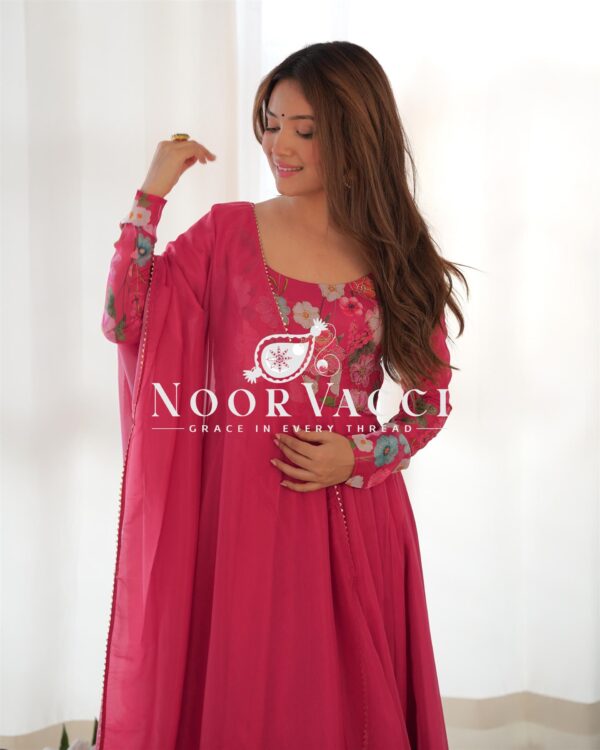 Shop Black Floral Organza Anarkali Suit Set with Dupatta and Pant - Image 3