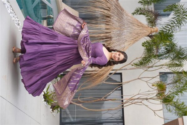 Buy Romansilk Chanderi Anarkali Set with Banarasi Dupatta - Image 6