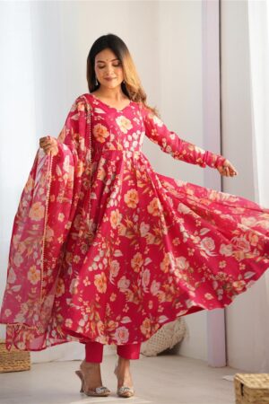 Buy Organza Silk Anarkali Set with Dupatta – Elegant Kali Pattern Flair