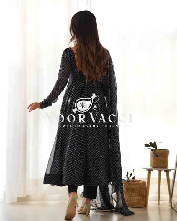Fox Georgette Laheriya Print Anarkali Set with Dupatta & Pant – Summer Wedding Ready - Image 5