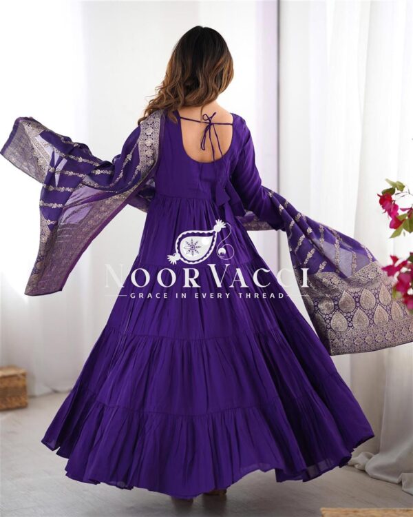 Shop Romansilk Chanderi Anarkali Set with Banarasi Dupatta - Image 6