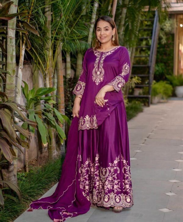 Buy French Crepe Embroidered Top-Sharara Set with Dupatta - Image 2