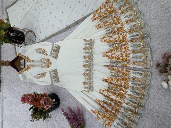 Buy French Crepe Embroidered Top-Sharara Set with Dupatta - Image 8