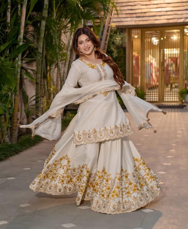 Buy French Crepe Embroidered Top-Sharara Set with Dupatta - Image 4