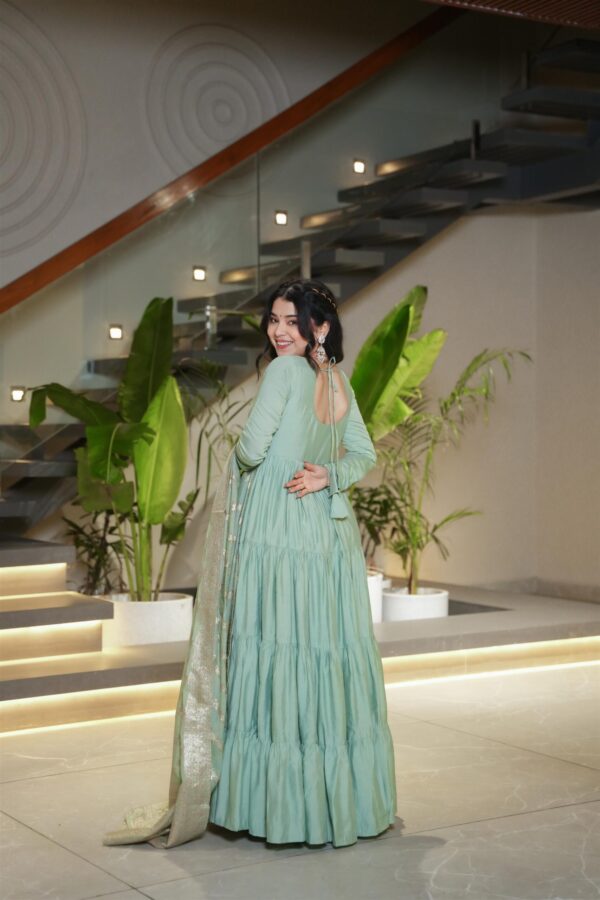 Buy Romansilk Chanderi Anarkali Set with Banarasi Dupatta - Image 7