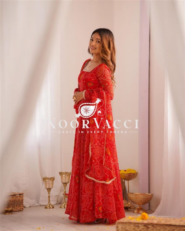 Buy Red Chiffon Bandhej Anarkali Set with Dupatta - Image 9