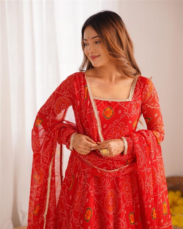 Buy Red Chiffon Bandhej Anarkali Set with Dupatta - Image 3