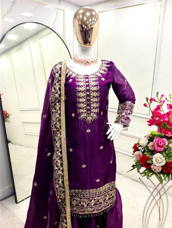 Buy Zimmy-Chu Silk Embroidered Sharara Set with Dupatta - Image 3