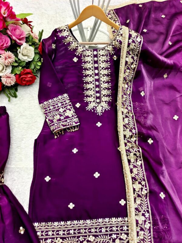 Buy Zimmy-Chu Silk Embroidered Sharara Set with Dupatta - Image 4