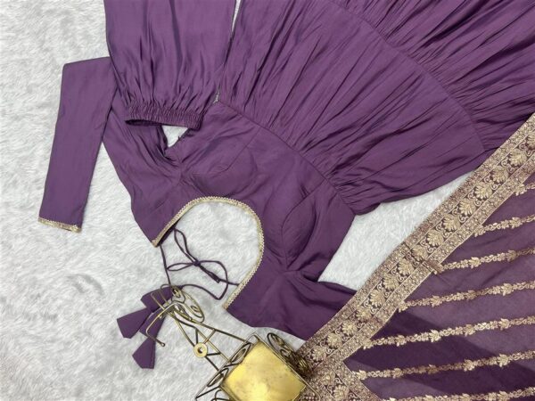 Shop Pink Romansilk Chanderi Anarkali Set with Banarasi Dupatta - Image 12
