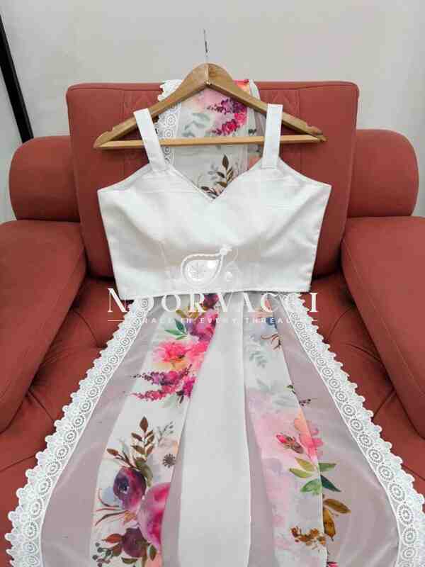 Faux Georgette Designer Saree with Digital Print & Fancy Lace | Unstitched Mono Benglori Blouse - Image 8