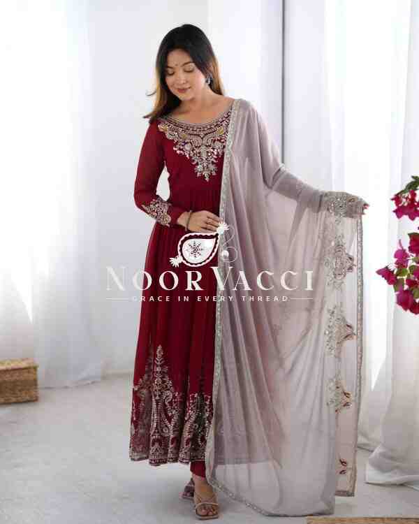 Heavy Georgette Gown with Multy Thread Embroidery & Dupatta - Image 2