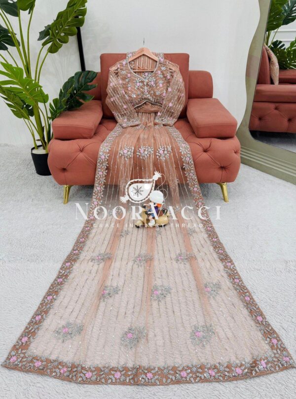 Shop Soft Net Saree with Thread & Sequence Embroidery and Matching Dual-Side Blouse - Image 6