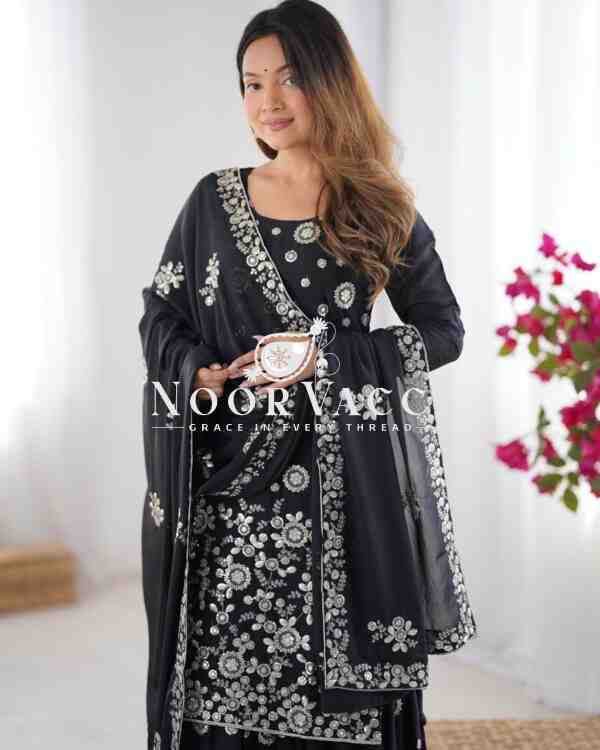 Star Georgette Embroidered Sharara Set with Dupatta - Image 4