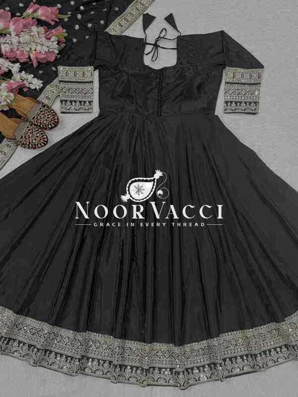Natural Crepe Embroidered Gown with Dupatta - Image 6