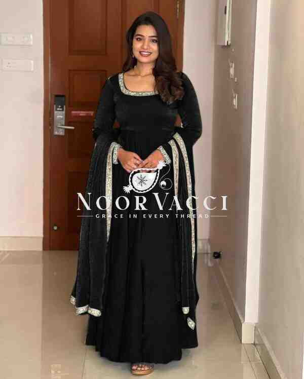 Heavy Designer Party Wear Gown & Dupatta Set with Multy Thread Embroidery Sequence Work - Image 2